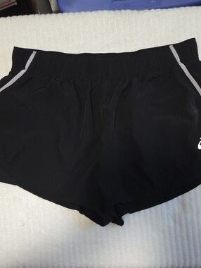 Women Shorts with Reflective Trim